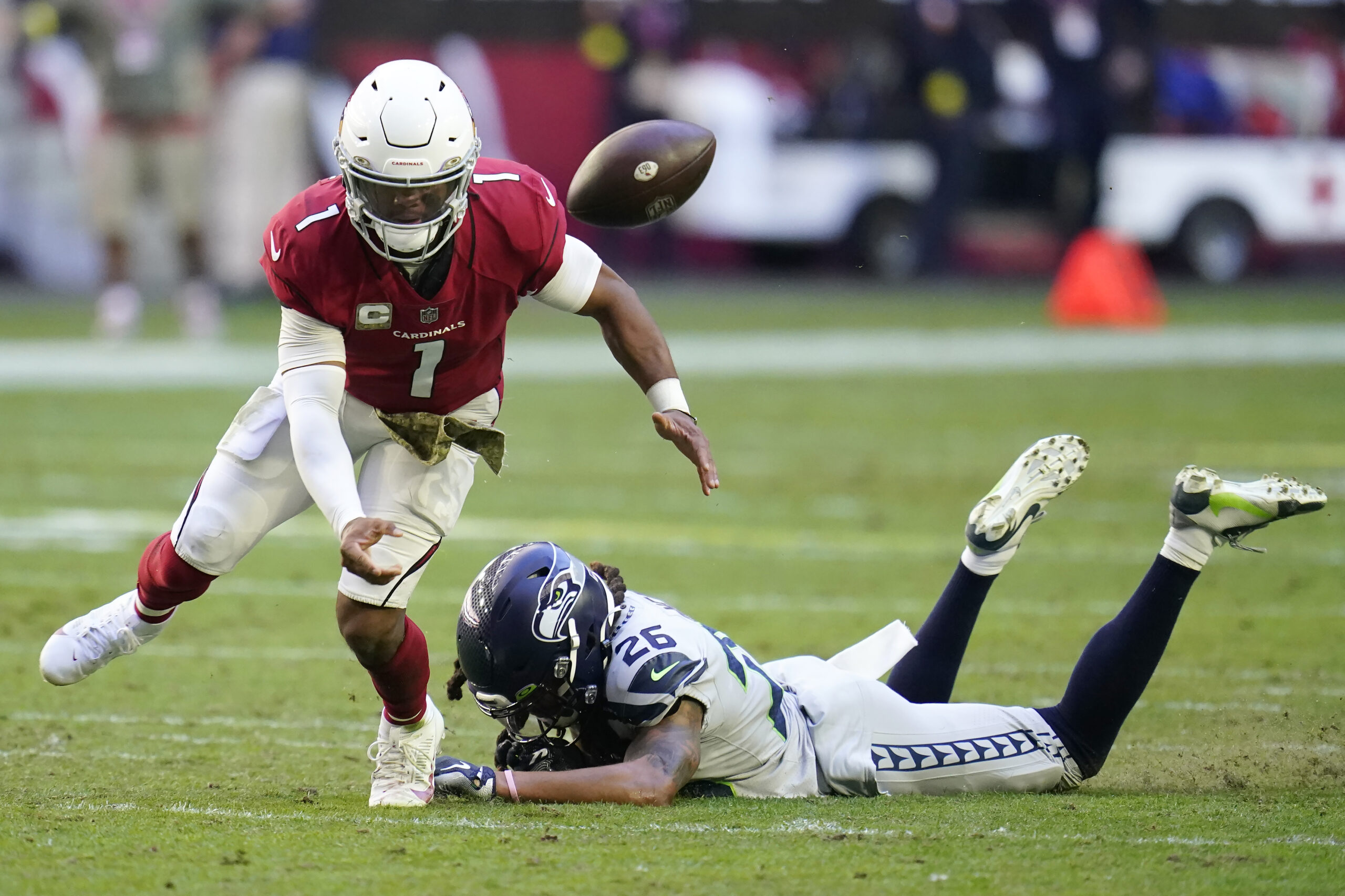 Arizona Cardinals' Zaven Collins returns pick for touchdown vs. Seahawks