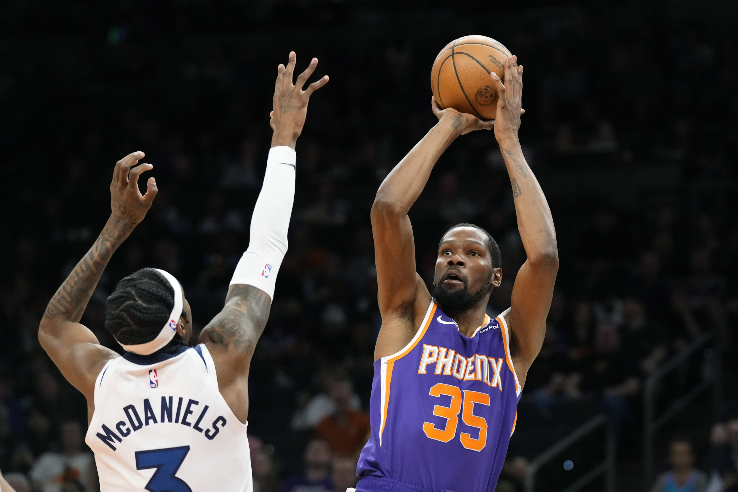 VIDEO – Suns Grind Out Win In Kevin Durant’s Home Debut