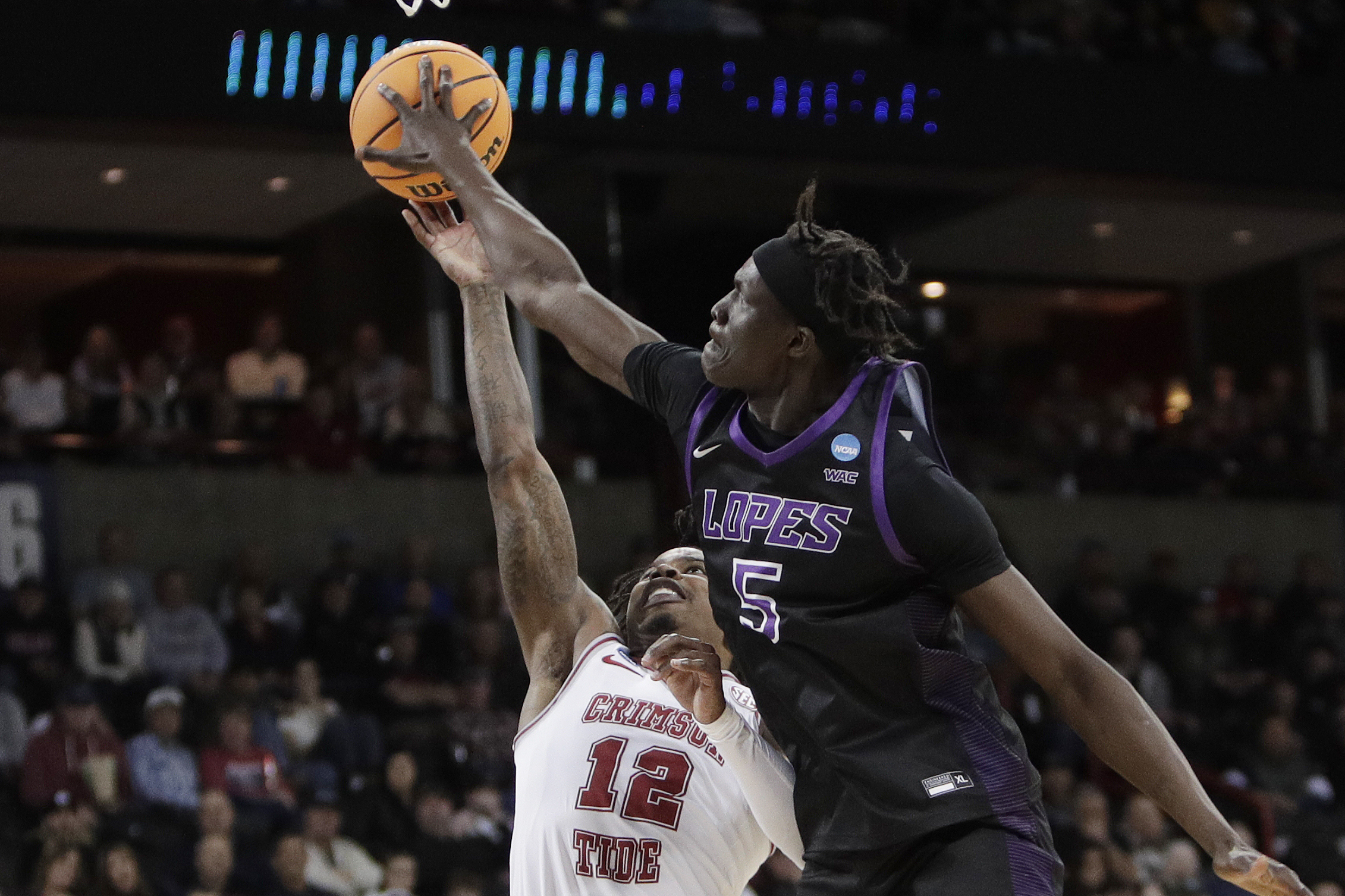 NCAA – Even in defeat, big steps forward by Grand Canyon University hoops